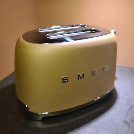 Apartamento Koselig Og Moderne Leilighet, Meget Sentralt I Med Gratis Parkering!