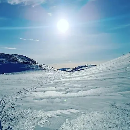 Apartamento Koselig Og Moderne Leilighet, Meget Sentralt I Med Gratis Parkering!