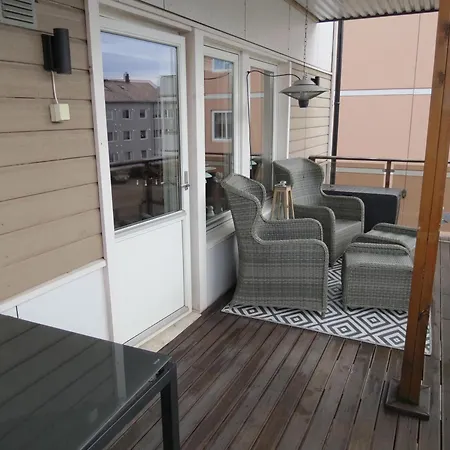 Koselig Og Moderne Leilighet, Meget Sentralt I Med Gratis Parkering! アパート ナルヴィク