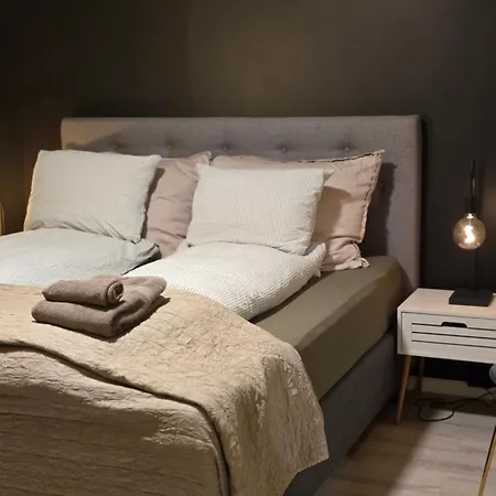 Koselig Og Moderne Leilighet, Meget Sentralt I Med Gratis Parkering! Narvik
