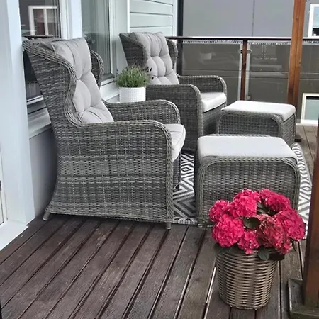 Koselig Og Moderne Leilighet, Meget Sentralt I Med Gratis Parkering! *
