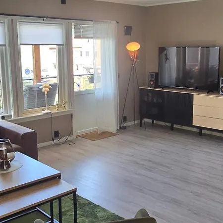 Koselig Og Moderne Leilighet, Meget Sentralt I Med Gratis Parkering! Apartment